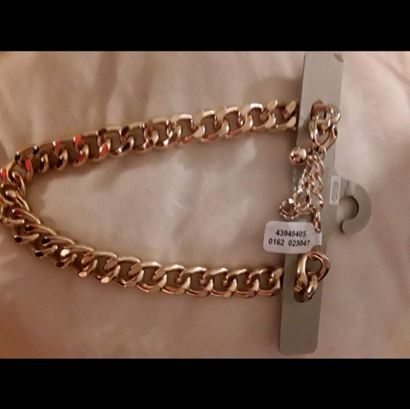 Urban outfitters necklace - Picture 2 of 2